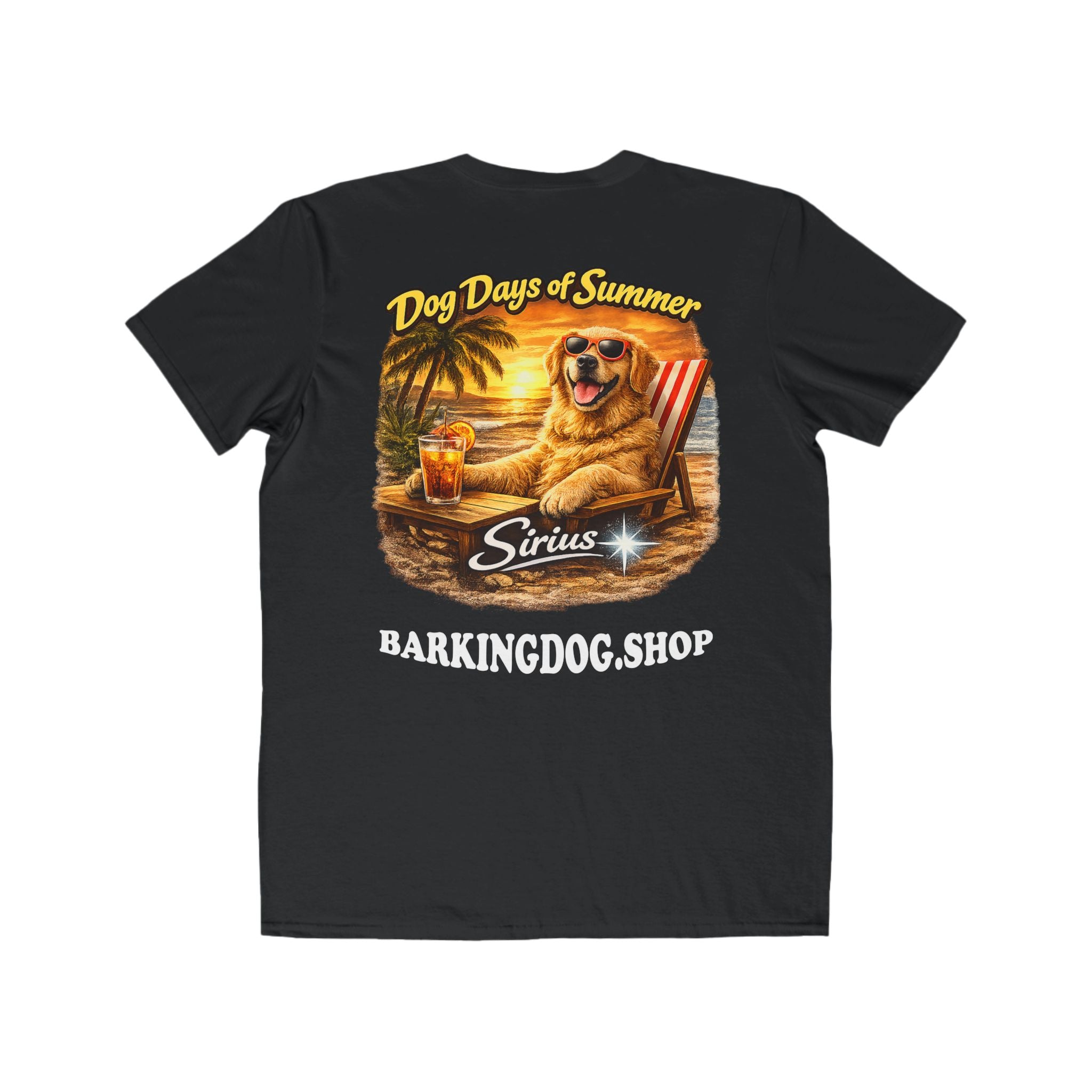Golden Retriever Beach Chair T-Shirt Wag On™ Dog Days of Summer