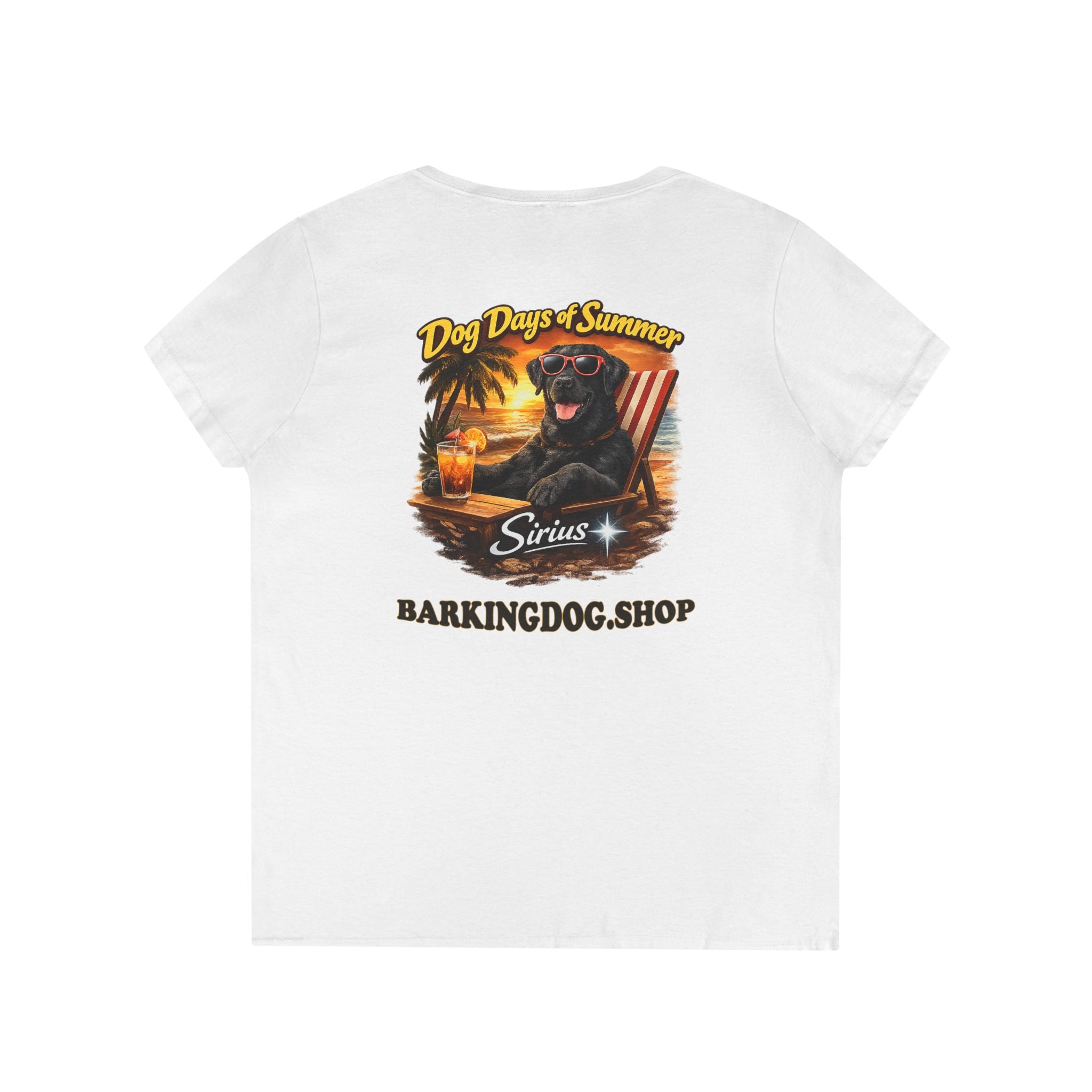 Black Labrador Dog Beach Chair T-Shirt Wag On™ Dog Days of Summer