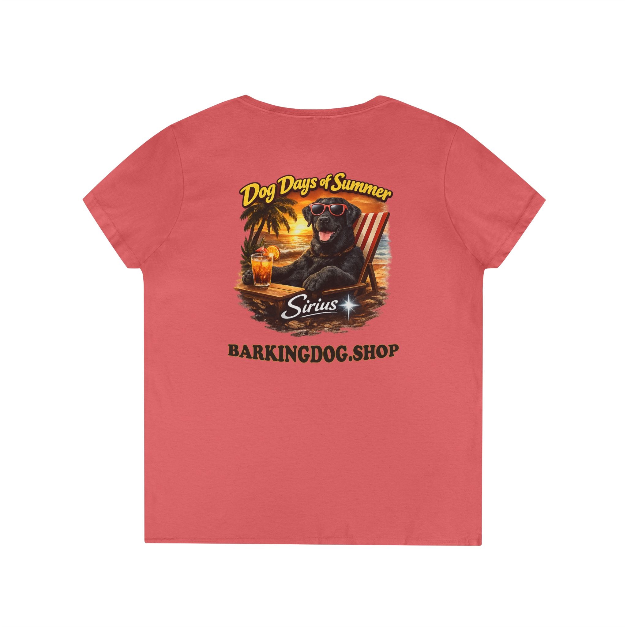 Black Labrador Dog Beach Chair T-Shirt Wag On™ Dog Days of Summer