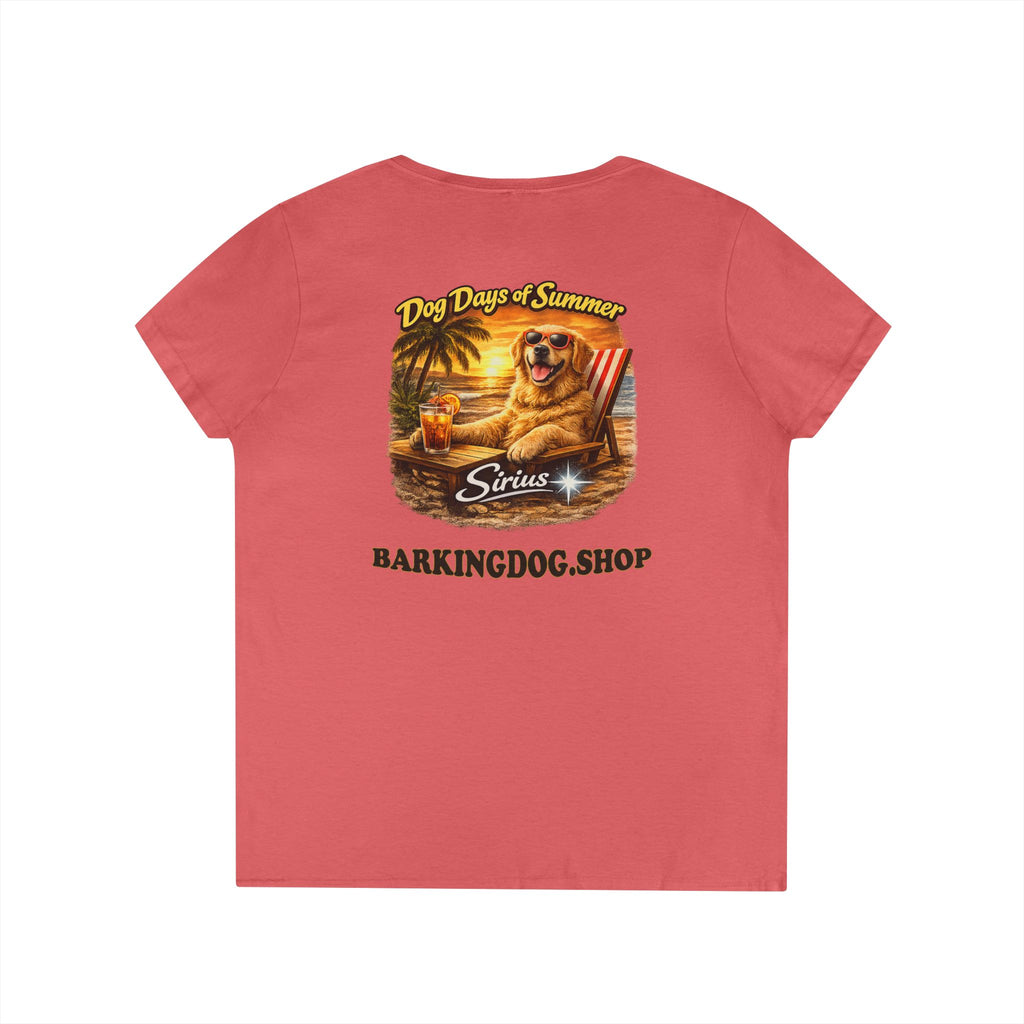 Golden Retriever Dog Beach Chair T-Shirt Wag On™ Dog Days of Summer