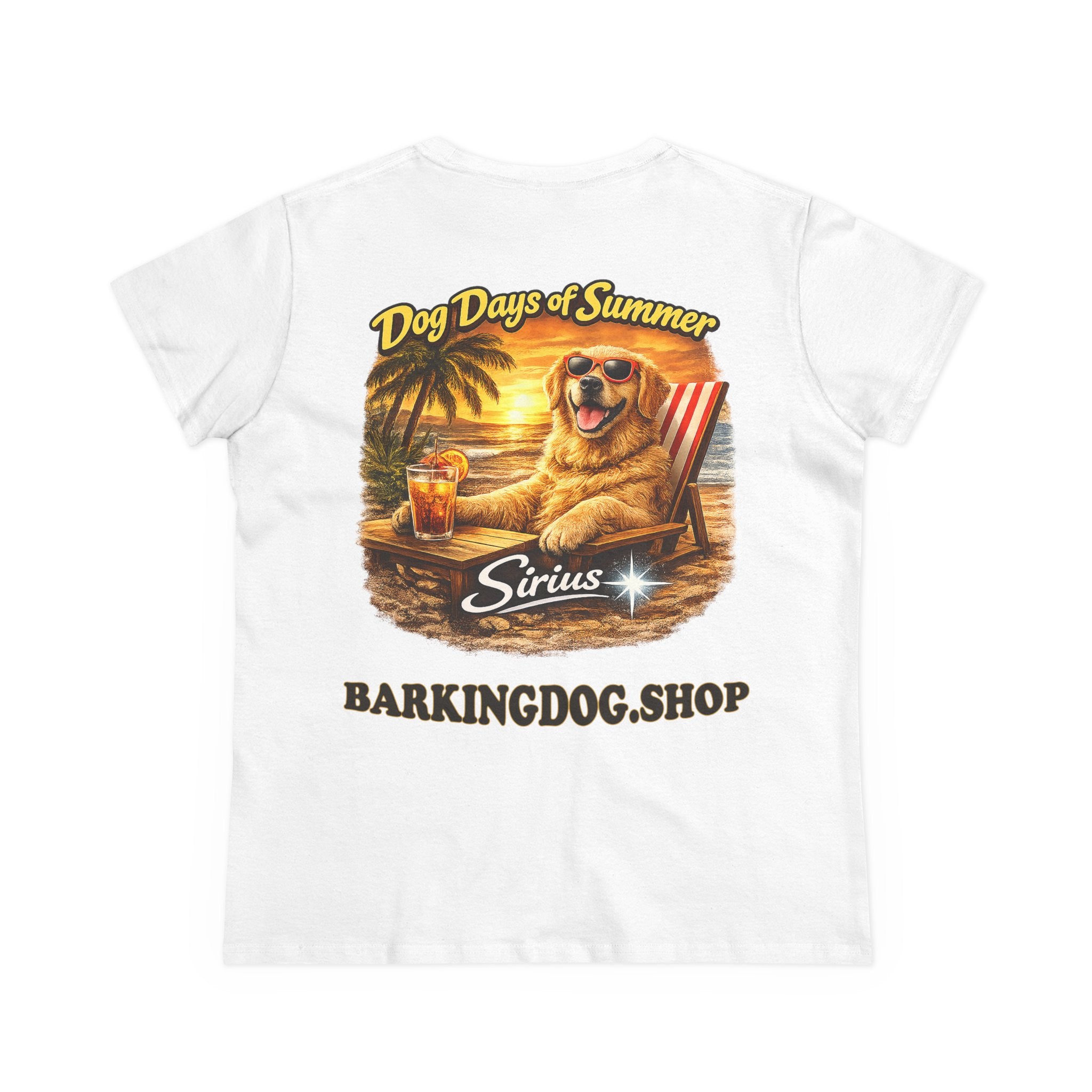 Golden Retriever Dog Beach Chair T-Shirt Wag On™ Dog Days of Summer