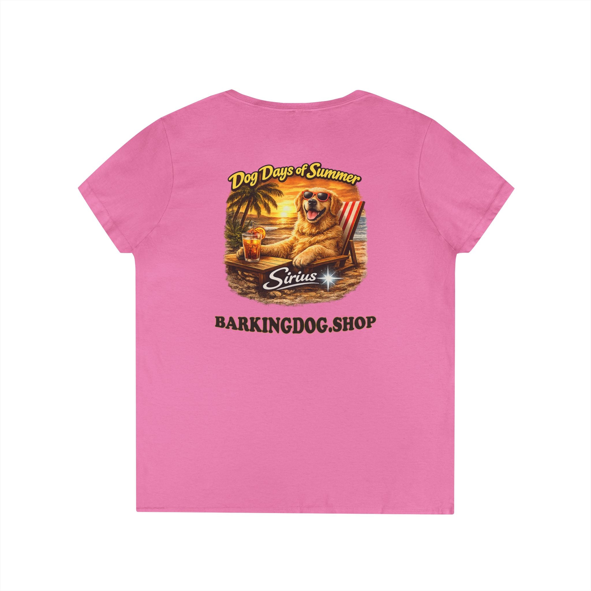 Golden Retriever Dog Beach Chair T-Shirt Wag On™ Dog Days of Summer