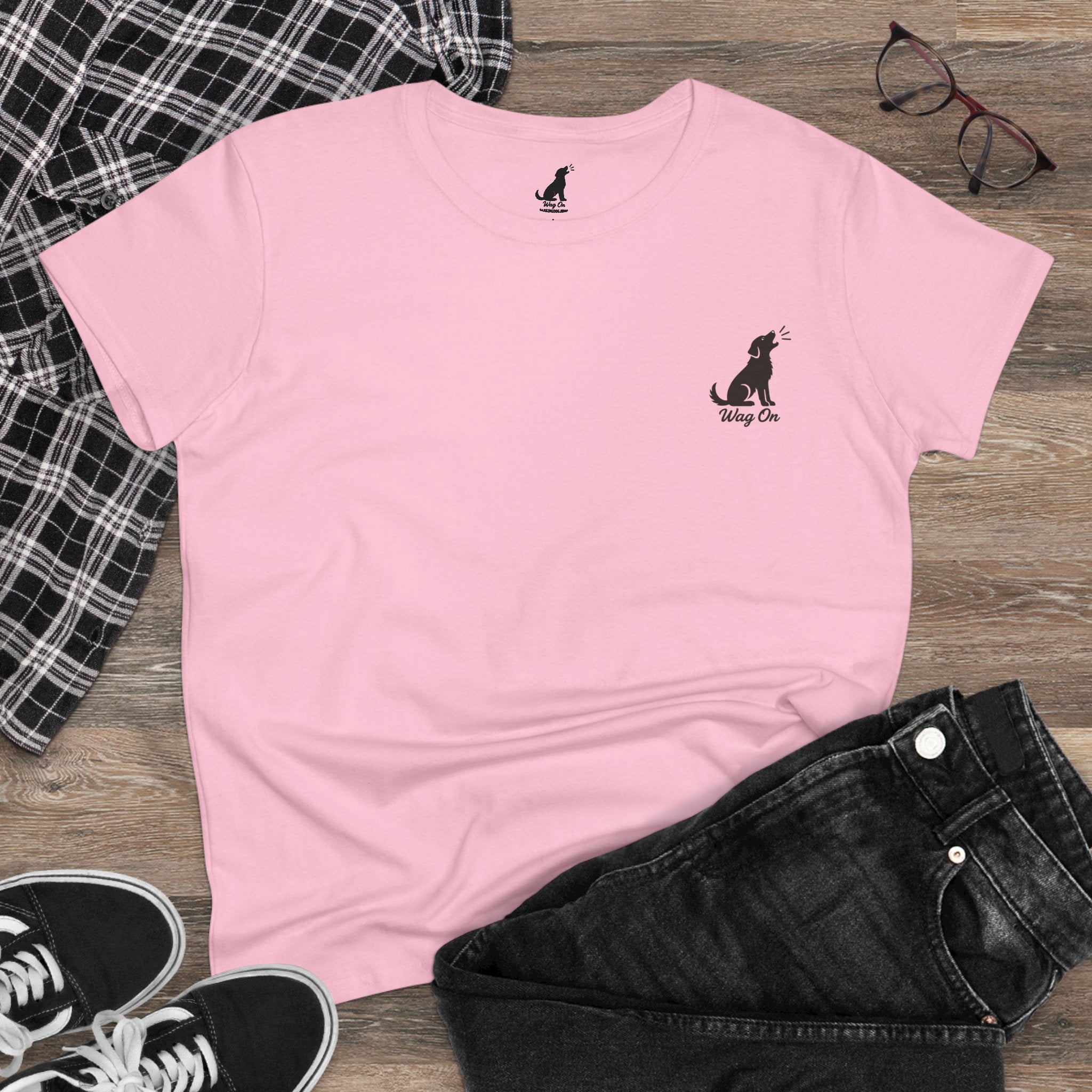 German Shorthair Pointer Dog Surfboard T-Shirt Wag On™ Dog Days of Summer