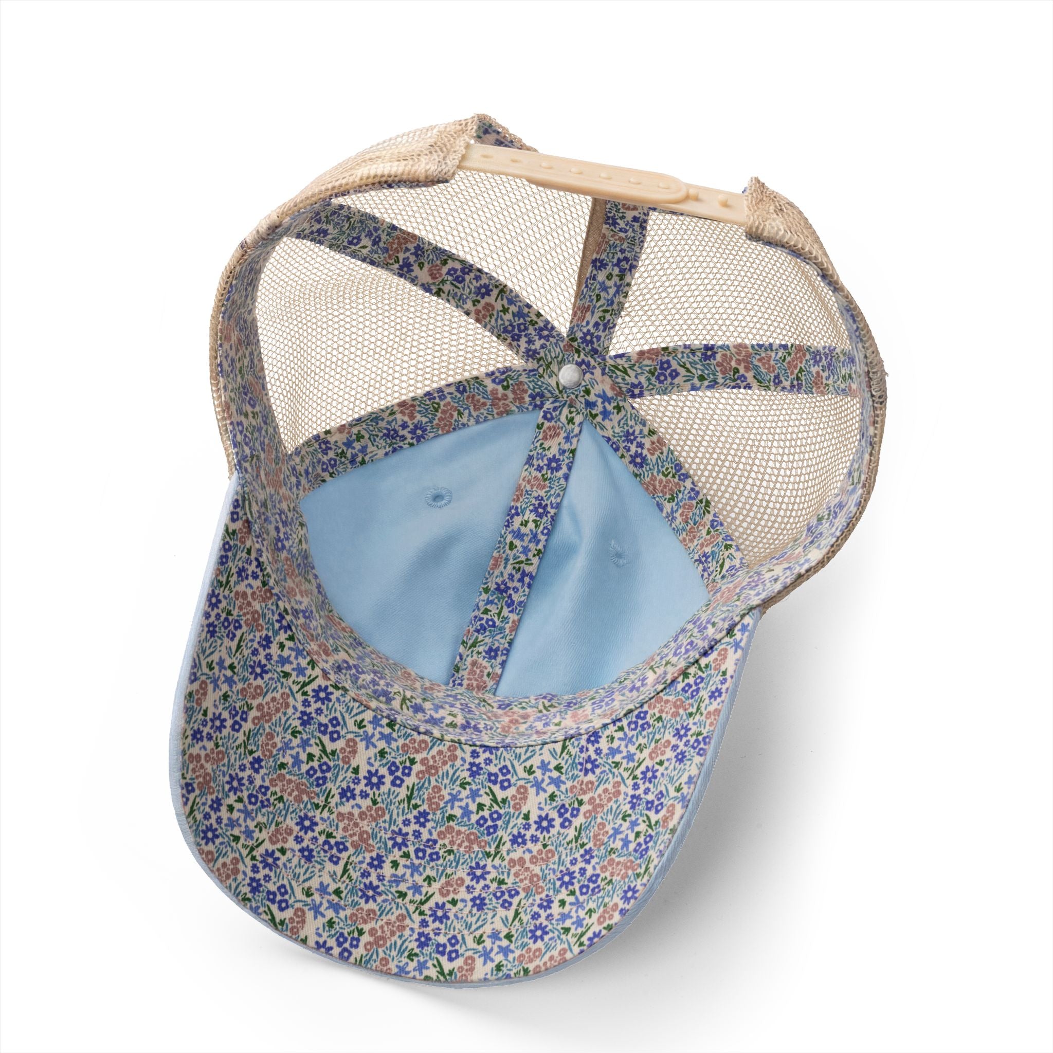 Women's Embroidered Wag On Washed Mesh-Back Cap