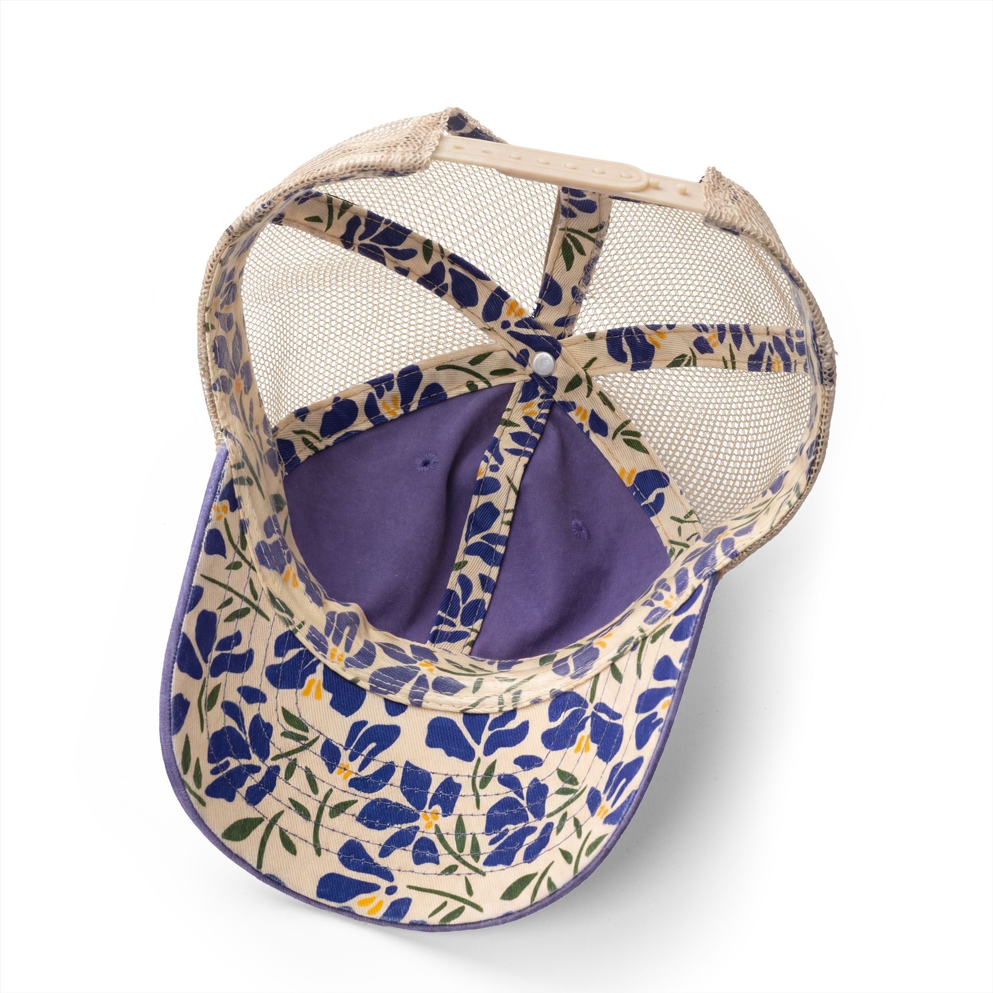 Women's Embroidered Wag On Washed Mesh-Back Cap
