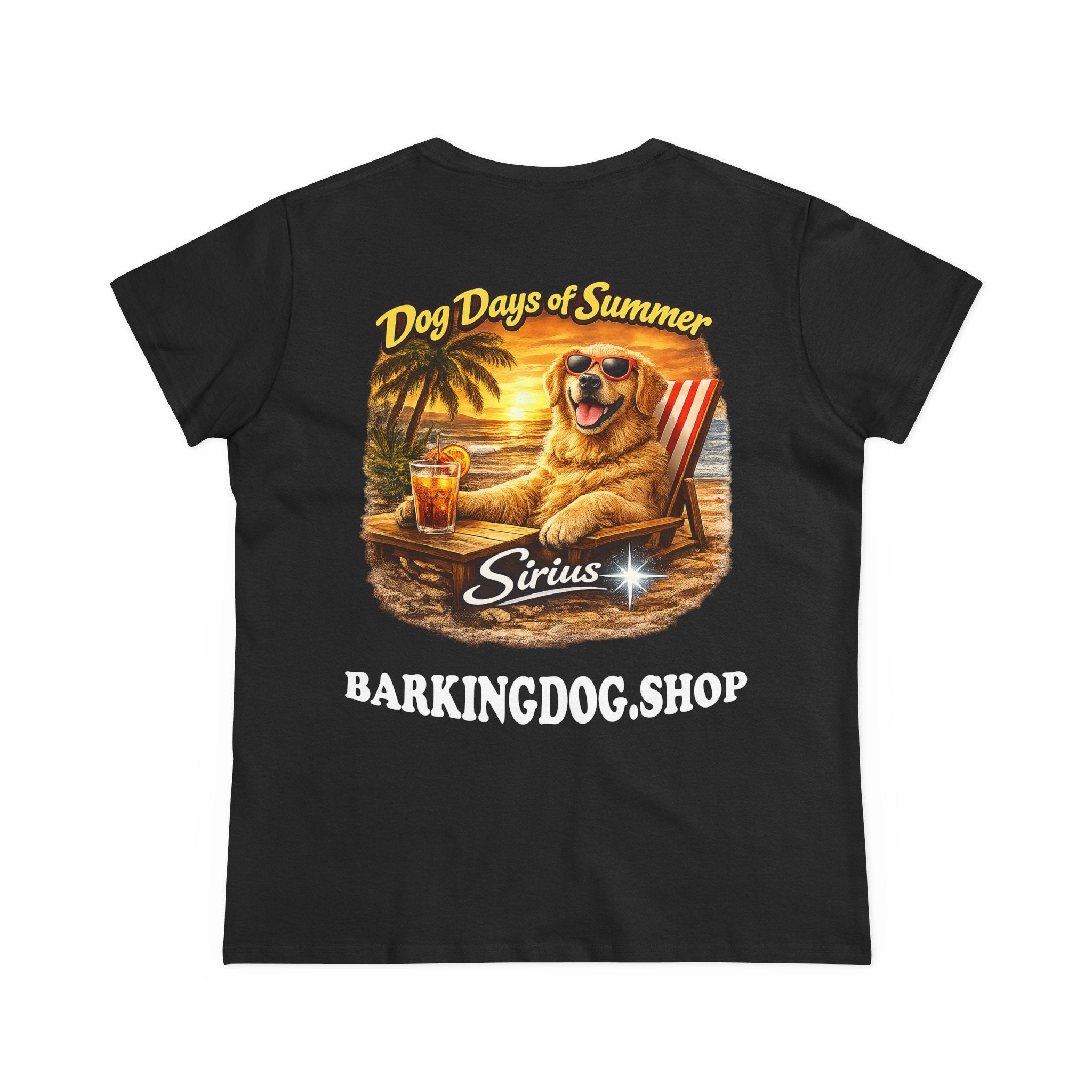 Golden Retriever Dog Beach Chair T-Shirt Wag On™ Dog Days of Summer