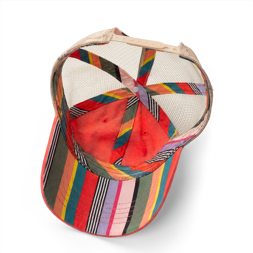 Women's Embroidered Wag On Washed Mesh-Back Cap